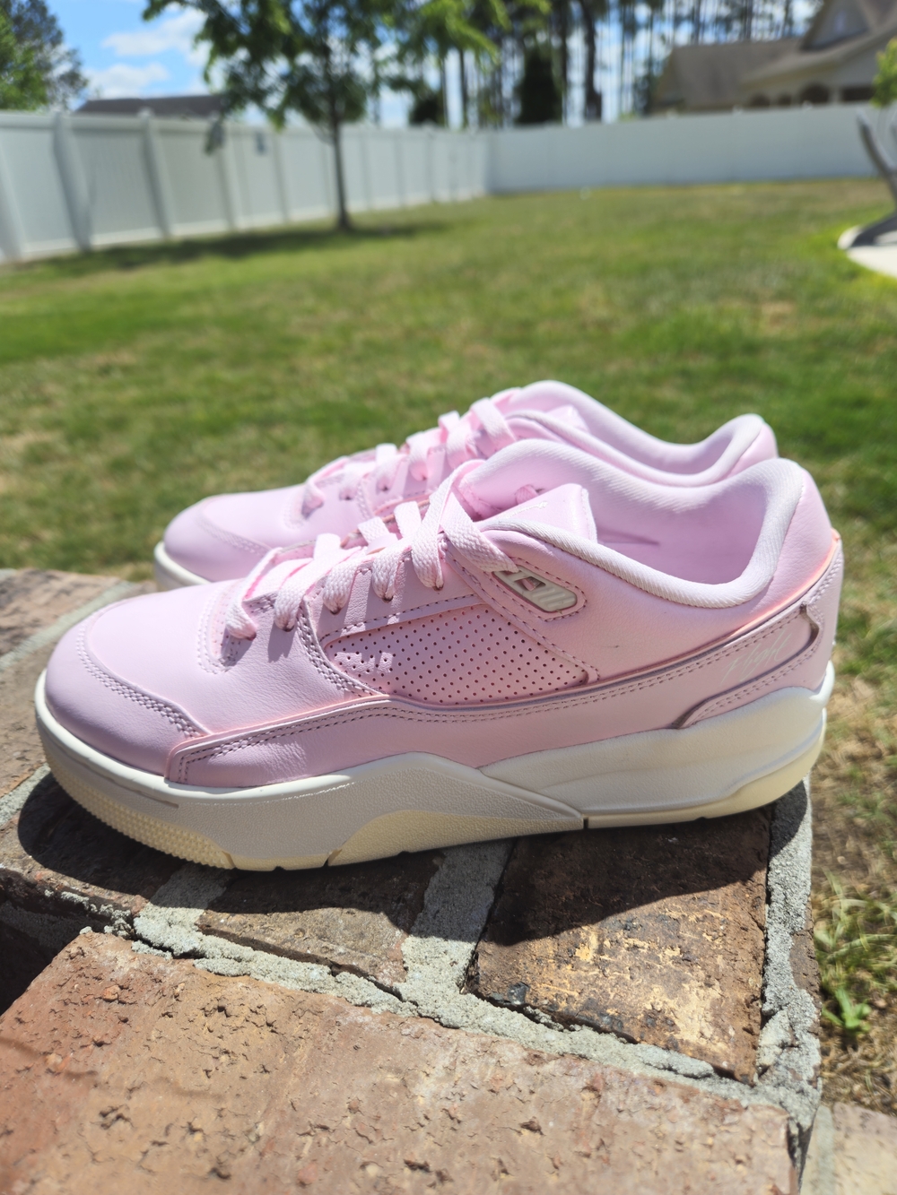 Bubblegum Pink Jordan Flights